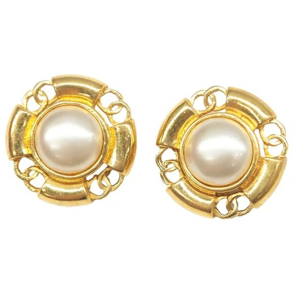 100% Authentic CHANEL Gold Metal CC Pearl Clip-On Earrings 646-092924 - Picture 1 of 9